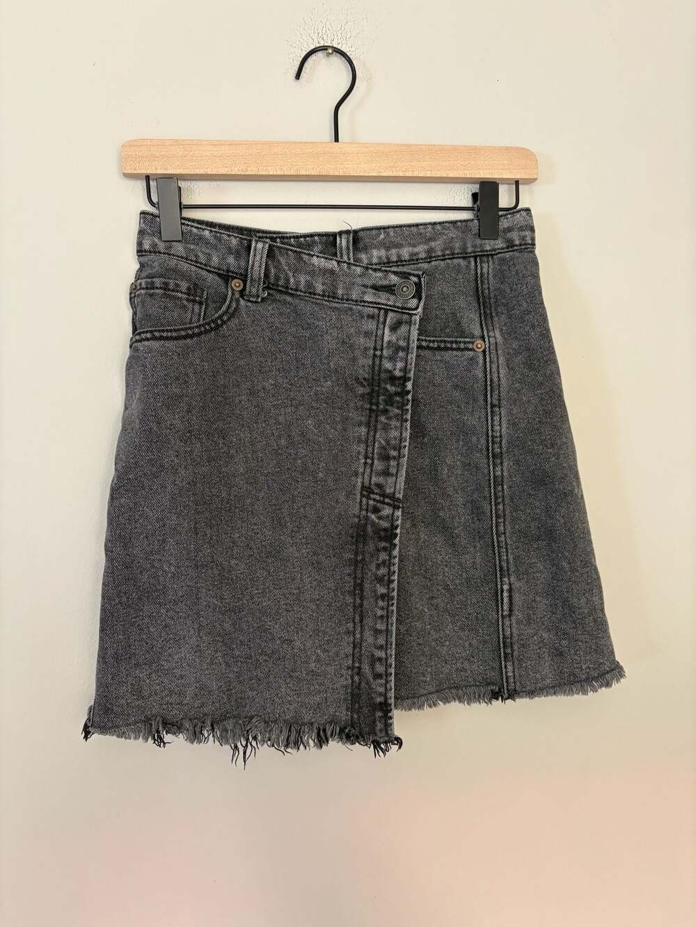 We The Free by Free People Parker Crossover Denim Mini Skirt Black Sz 25